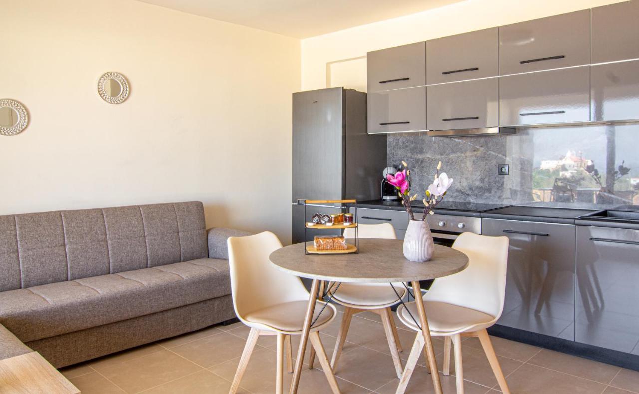 Cretan Fleur Apartments 엘라포니시 외부 사진